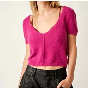 NWT Free People Keep Me Warm Crop Top Fuschia V Scoop Neck Short Sleeves M L